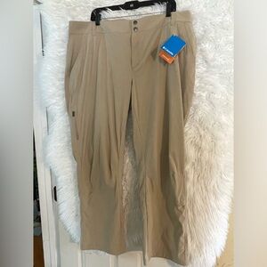 Columbia NWT Women’s Straight Leg Active Fit Saturday Trail Pants-Size 22W/Short